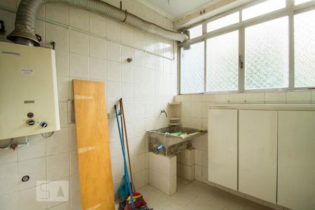 Apartamento à venda com 113m², 3 quartos e 1 vaga Apartamento à venda com 113m², 3 quartos e 1 vagaLavanderia