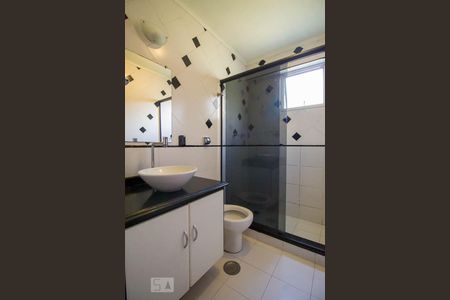 Apartamento à venda com 113m², 3 quartos e 1 vaga Apartamento à venda com 113m², 3 quartos e 1 vagaBanheiro