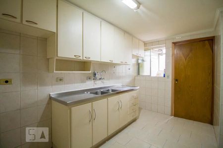 Apartamento à venda com 113m², 3 quartos e 1 vaga Apartamento à venda com 113m², 3 quartos e 1 vagaCozinha
