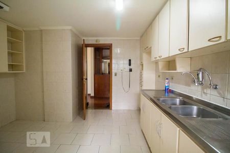 Apartamento à venda com 113m², 3 quartos e 1 vaga Apartamento à venda com 113m², 3 quartos e 1 vagaCozinha