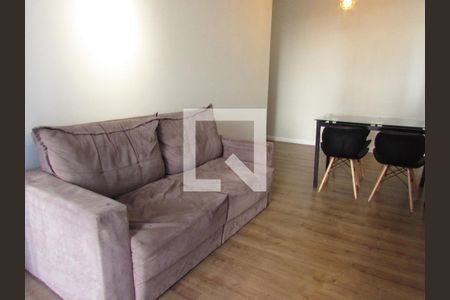 Sala de apartamento para alugar com 2 quartos, 52m² em Paraisópolis, São Paulo