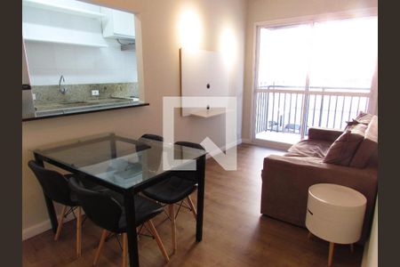 Sala de apartamento para alugar com 2 quartos, 52m² em Paraisópolis, São Paulo
