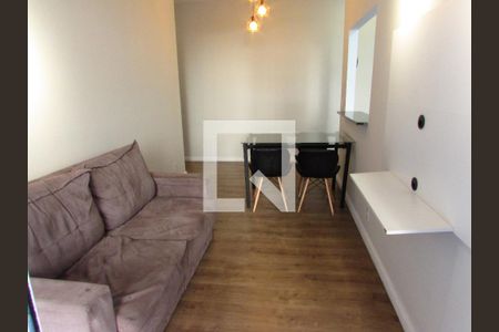 Sala de apartamento para alugar com 2 quartos, 52m² em Paraisópolis, São Paulo