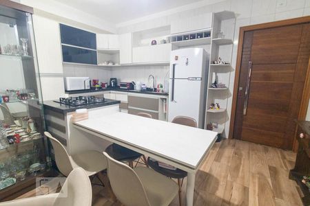 Apartamento à venda com 75m², 2 quartos e 1 vaga Apartamento à venda com 75m², 2 quartos e 1 vagaCozinha