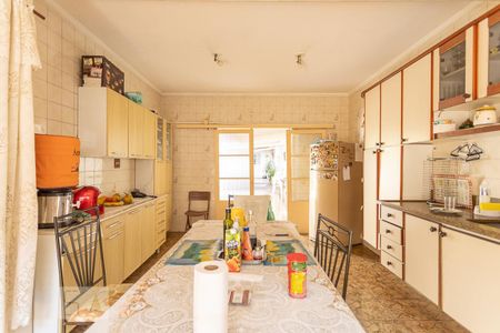 Casa à venda com 450m², 10 quartos e 3 vagasCozinha Casa 1