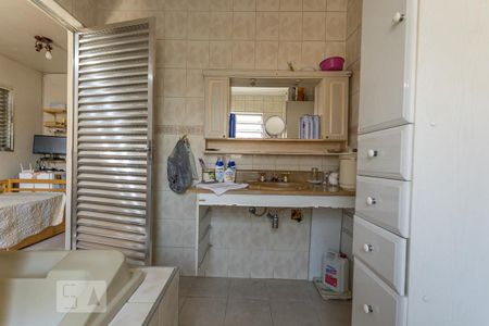 Casa à venda com 450m², 10 quartos e 3 vagasBanheiro Suíte