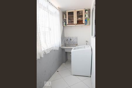 Apartamento à venda com 142m², 3 quartos e 1 vaga Apartamento à venda com 142m², 3 quartos e 1 vagaÁrea de serviço