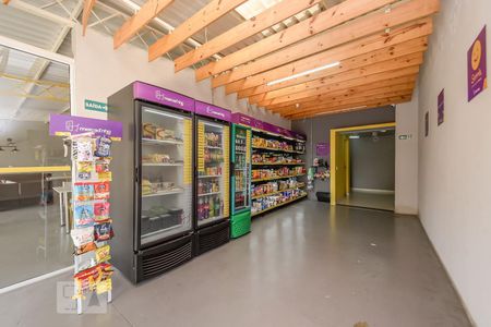 Apartamento para alugar com 36m², 2 quartos e sem vaga Apartamento para alugar com 36m², 2 quartos e sem vagaÁrea comum - Minimercado