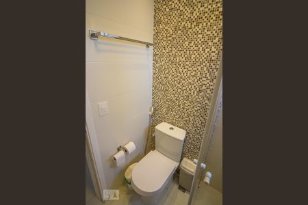 Apartamento à venda com 75m², 2 quartos e 2 vagasBanheiro