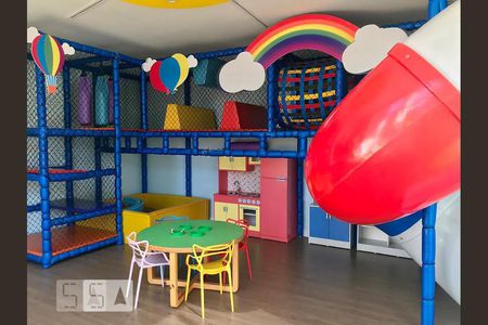 Apartamento à venda com 75m², 2 quartos e 2 vagasÁrea comum