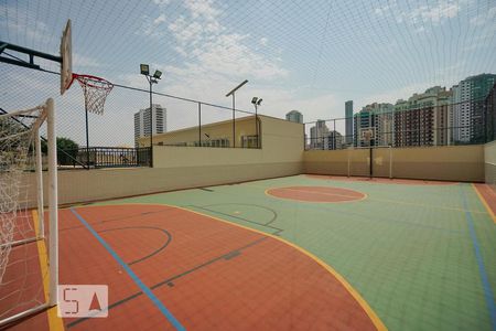 Apartamento à venda com 75m², 2 quartos e 2 vagasQuadra Esportiva