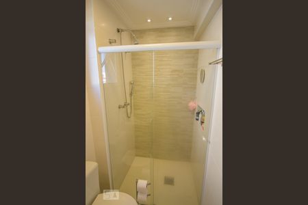 Apartamento à venda com 75m², 2 quartos e 2 vagasBanheiro da Suíte