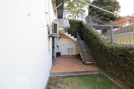 Casa à venda com 300m², 3 quartos e 5 vagasQuintal
