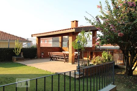 Casa à venda com 300m², 3 quartos e 5 vagasChurrasqueira