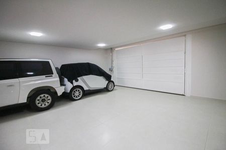 Casa para alugar com 300m², 4 quartos e 5 vagasgaragem
