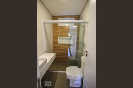 Casa para alugar com 300m², 4 quartos e 5 vagassuite quarto 3