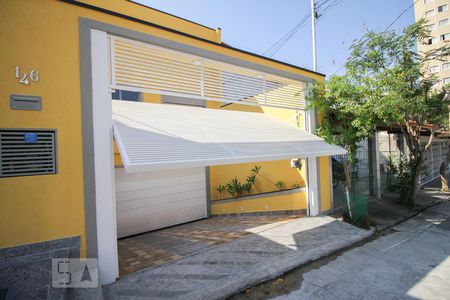 Casa para alugar com 300m², 4 quartos e 5 vagasfachada
