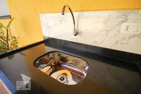 Casa para alugar com 300m², 4 quartos e 5 vagaschurrasqueira