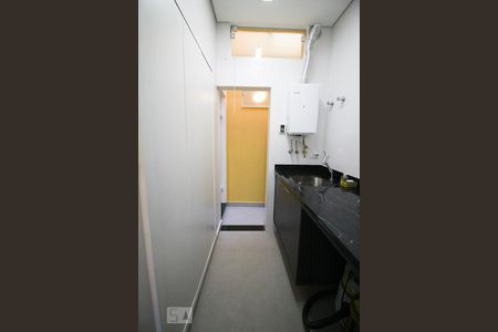 Casa para alugar com 300m², 4 quartos e 5 vagasarea de serviço