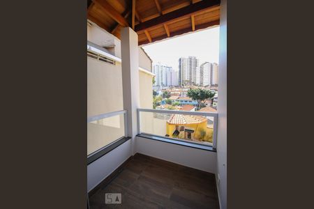 Casa para alugar com 300m², 4 quartos e 5 vagasvaranda quarto 2