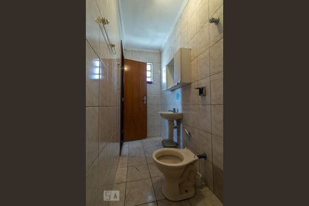Casa à venda com 85m², 2 quartos e sem vagaBanheiro do Quarto 1