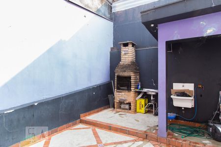 Casa à venda com 250m², 3 quartos e 2 vagasQuintal