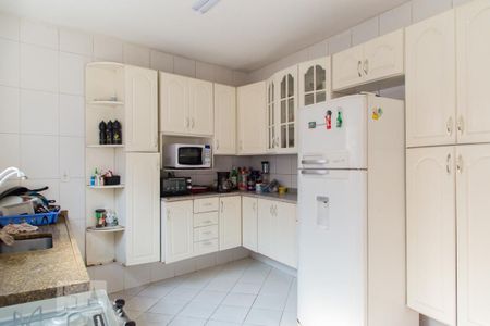 Casa à venda com 250m², 3 quartos e 2 vagasCozinha