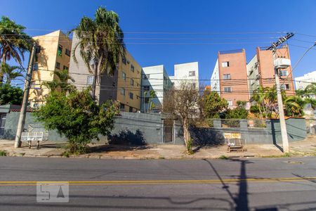 Apartamento à venda com 50m², 2 quartos e 1 vagaFachada do Condomínio