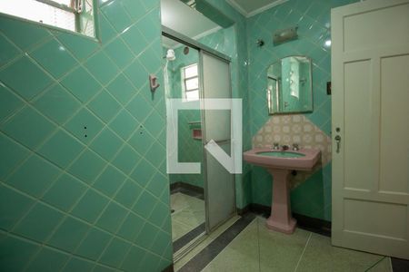 Casa à venda com 120m², 3 quartos e 3 vagas Casa à venda com 120m², 3 quartos e 3 vagasBanheiro