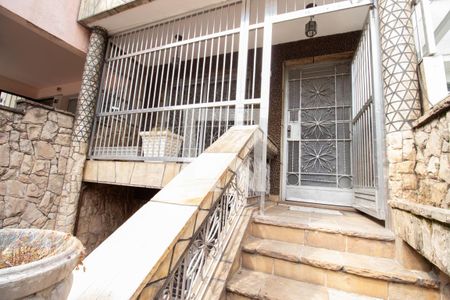 Casa à venda com 120m², 3 quartos e 3 vagas Casa à venda com 120m², 3 quartos e 3 vagasEntrada