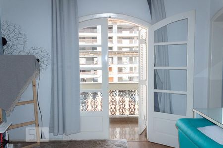 Casa à venda com 330m², 3 quartos e 3 vagasSuíte 2