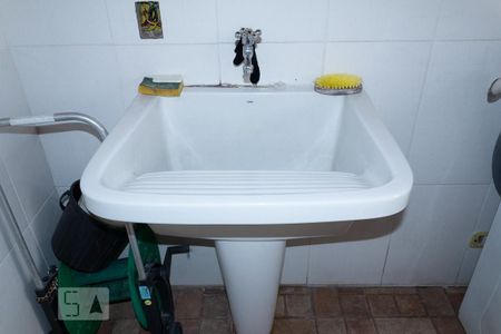 Casa à venda com 330m², 3 quartos e 3 vagasÁrea de Serviço