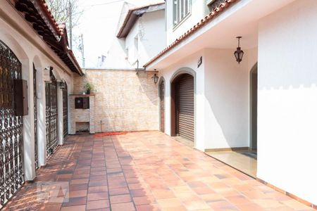 Casa à venda com 330m², 3 quartos e 3 vagasGaragem