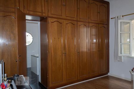 Casa à venda com 330m², 3 quartos e 3 vagasSuíte 1