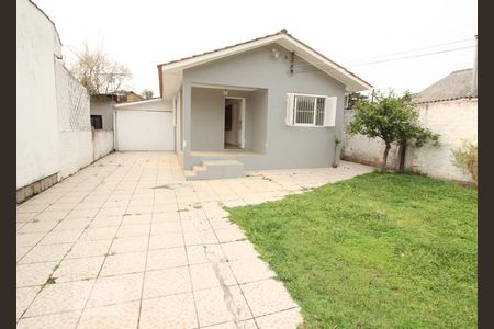 Casa à venda com 110m², 2 quartos e 3 vagasFachada