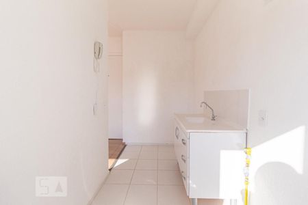 Apartamento à venda com 41m², 1 quarto e sem vaga Apartamento à venda com 41m², 1 quarto e sem vagaCozinha e Área de Serviço