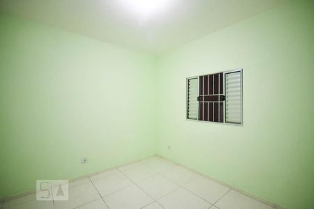 Quarto de casa para alugar com 1 quarto, 30m² em Jardim Record, Taboão da Serra