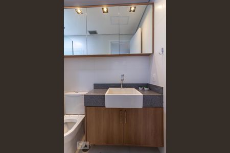 Apartamento para alugar com 35m², 1 quarto e 1 vaga Apartamento para alugar com 35m², 1 quarto e 1 vagaBanheiro