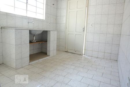 Casa para alugar com 60m², 1 quarto e 1 vagaBanheiro