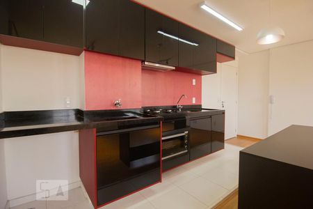Cozinha de apartamento para alugar com 1 quarto, 40m² em Paraíso do Morumbi, São Paulo