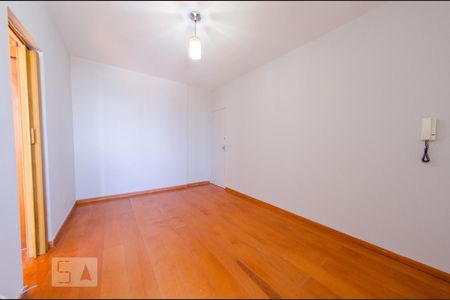 Sala de apartamento para alugar com 1 quarto, 48m² em Lourdes, Belo Horizonte