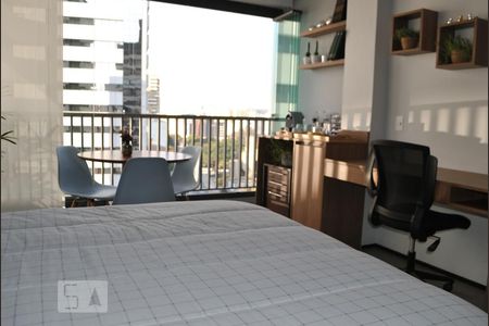Quarto - Varanda ao fundo de kitnet/studio para alugar com 1 quarto, 38m² em Liberdade, São Paulo