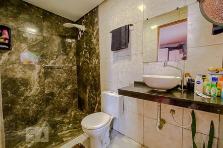 Casa à venda com 185m², 4 quartos e 4 vagasBanheiro da Suite 3