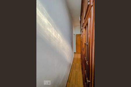 Casa à venda com 185m², 4 quartos e 4 vagasCloset da Suite