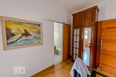 Casa à venda com 185m², 4 quartos e 4 vagasSuite 2