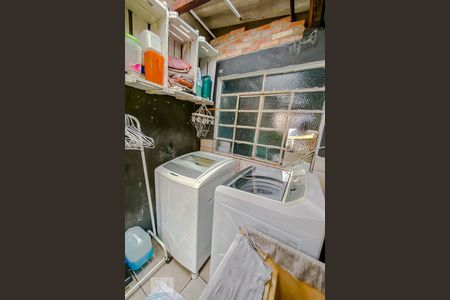 Casa à venda com 185m², 4 quartos e 4 vagasLavanderia