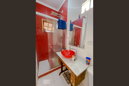 Casa à venda com 185m², 4 quartos e 4 vagasBanheiro da Suite 2