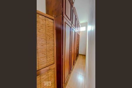 Casa à venda com 185m², 4 quartos e 4 vagasCloset da Suite