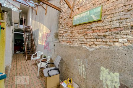 Casa à venda com 185m², 4 quartos e 4 vagasCorredor