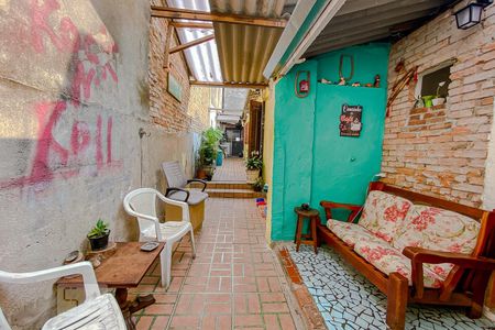 Casa à venda com 185m², 4 quartos e 4 vagasCorredor